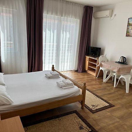 Apartmani Franeta Budva Exteriör bild