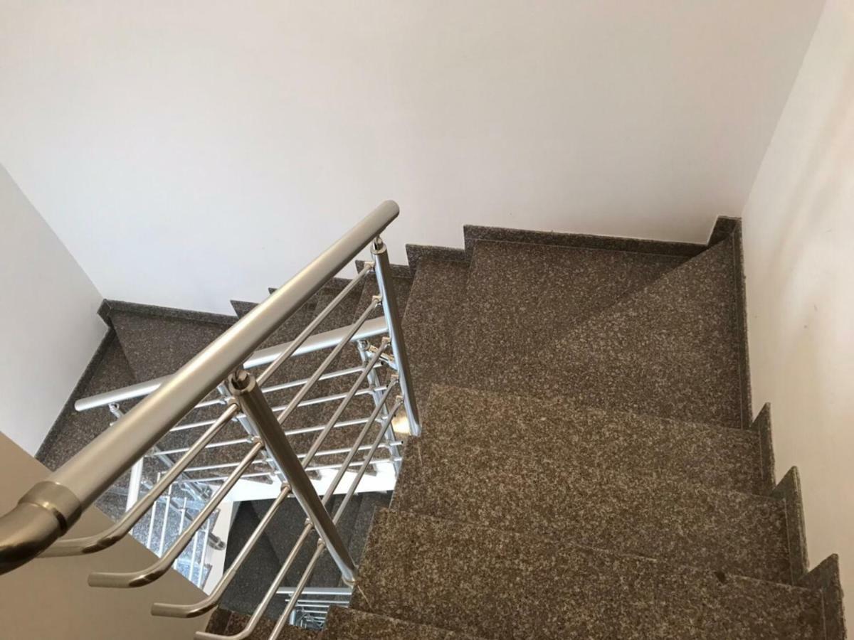 Apartmani Franeta Budva Exteriör bild