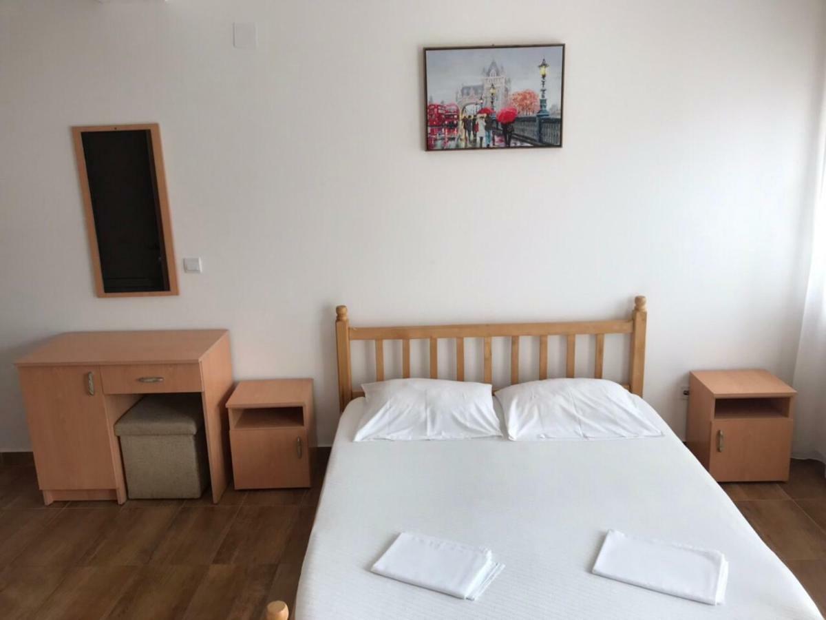 Apartmani Franeta Budva Exteriör bild