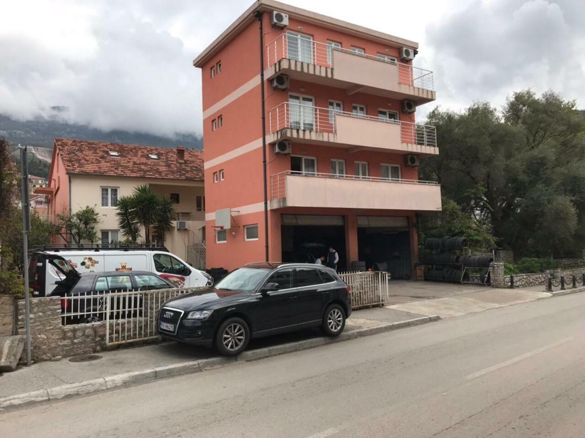 Apartmani Franeta Budva Exteriör bild