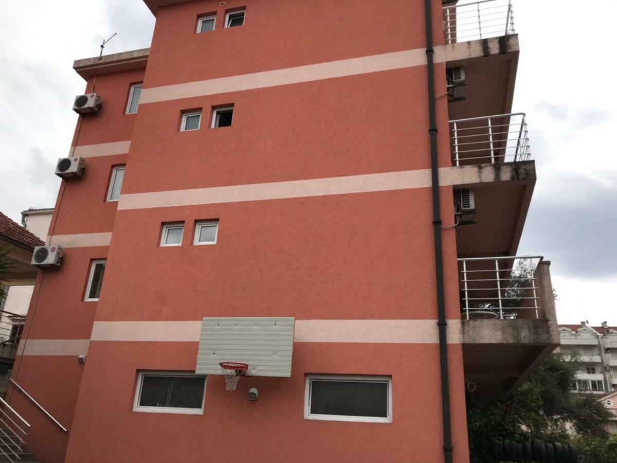 Apartmani Franeta Budva Exteriör bild